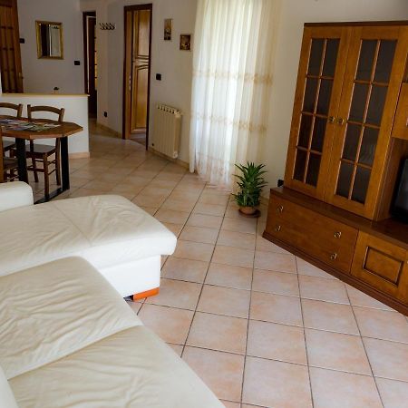 Appartamento Ai Piedi Del Gran Paradiso Saint-Pierre Exterior foto