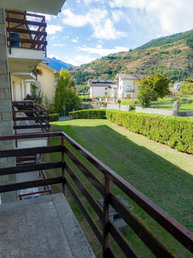 Appartamento Ai Piedi Del Gran Paradiso Saint-Pierre Exterior foto