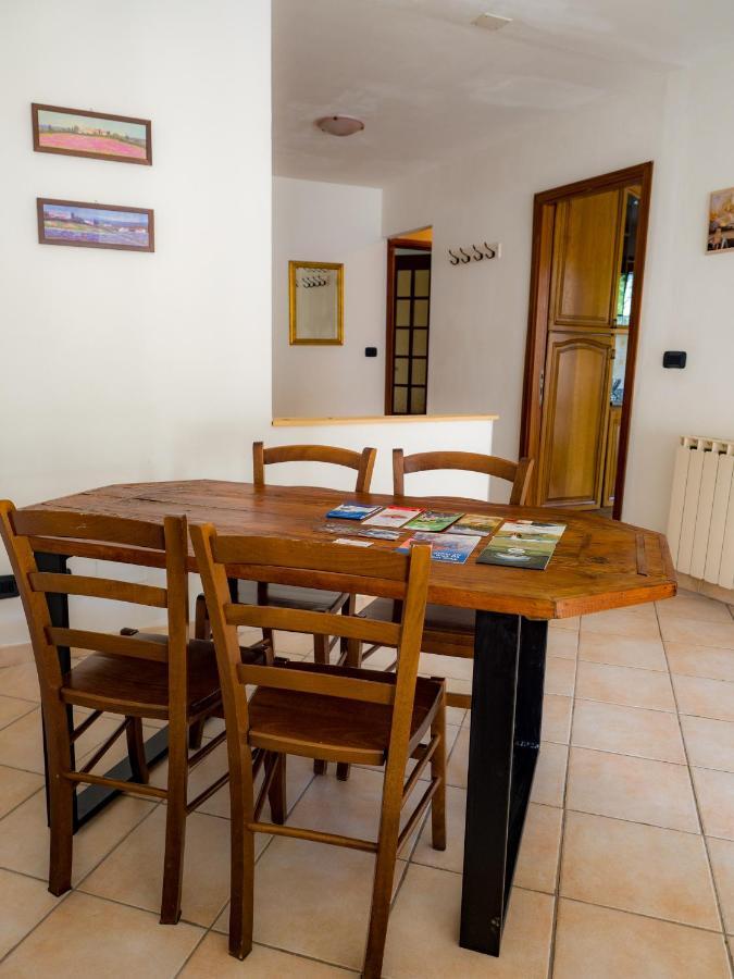 Appartamento Ai Piedi Del Gran Paradiso Saint-Pierre Exterior foto